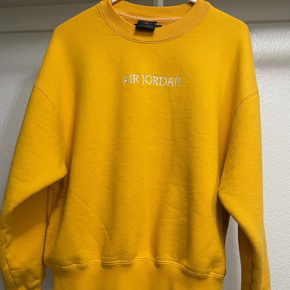 Air Jordan crewneck